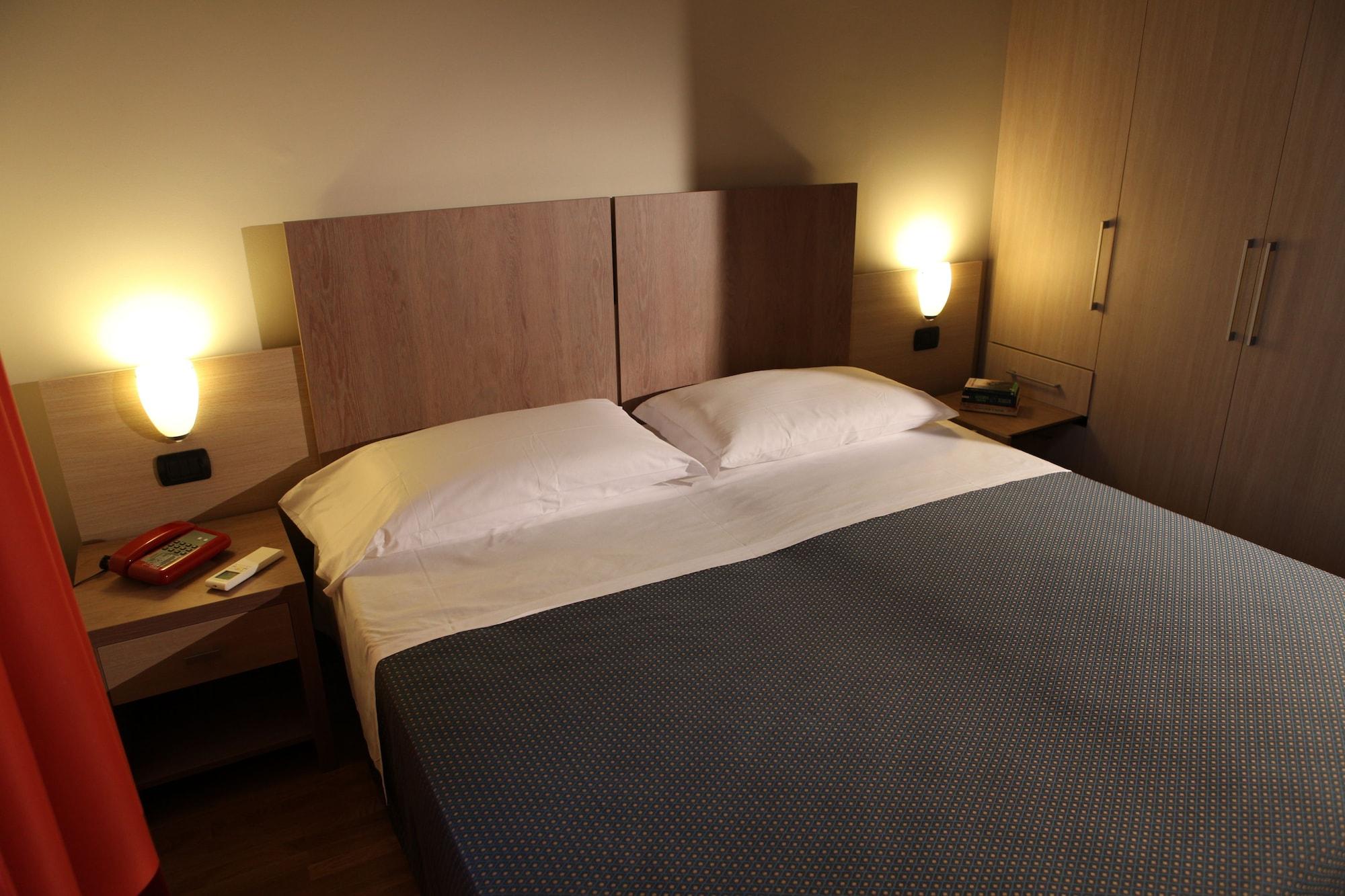 Heraclea Hotel Residence Policoro Exterior photo