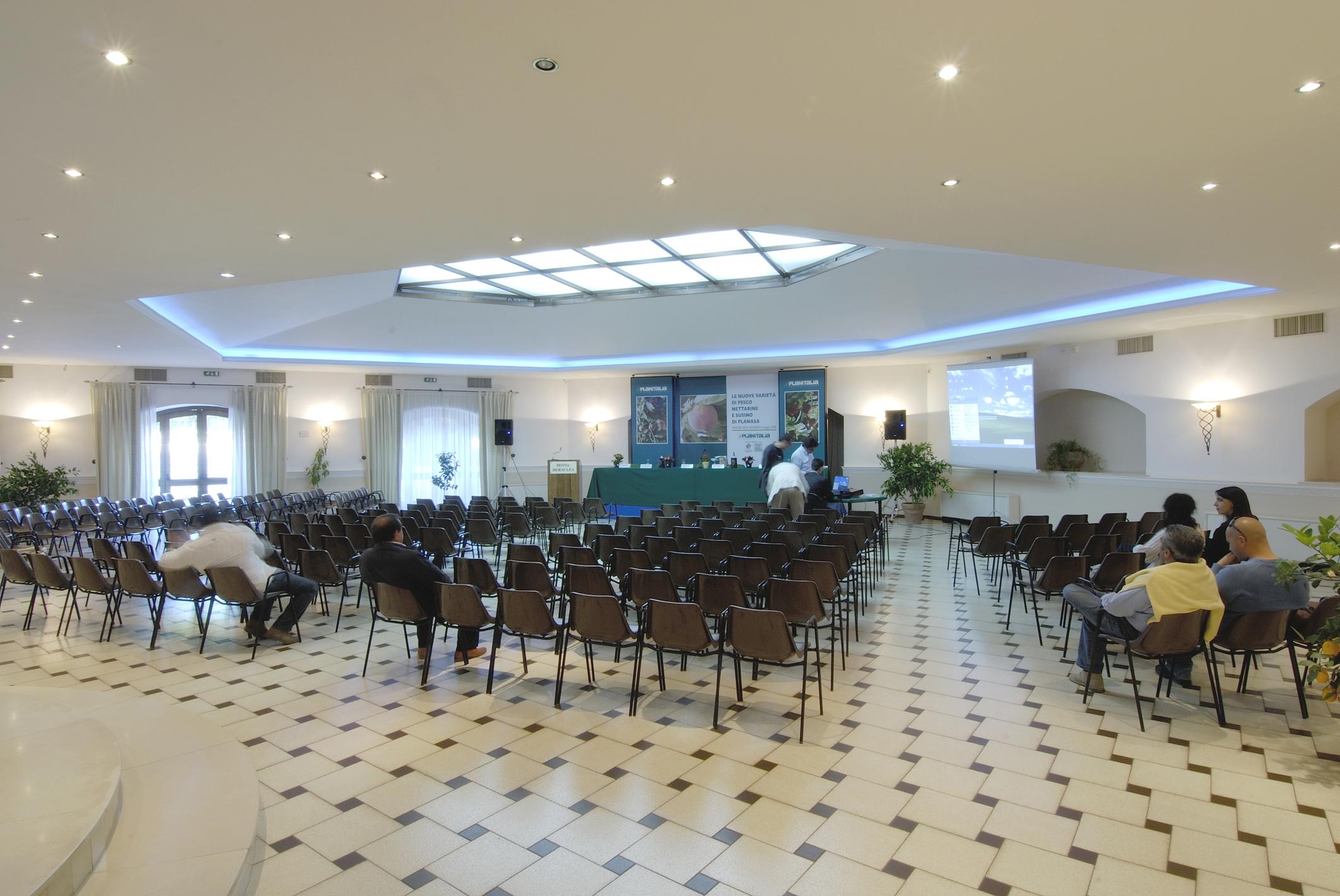 Heraclea Hotel Residence Policoro Exterior photo