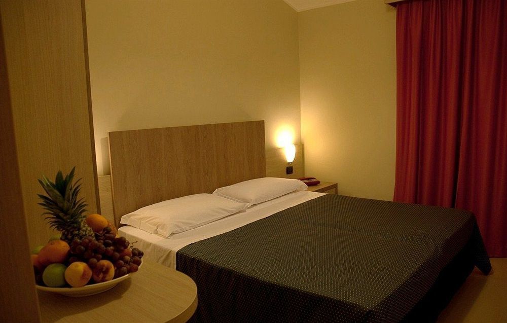 Heraclea Hotel Residence Policoro Exterior photo