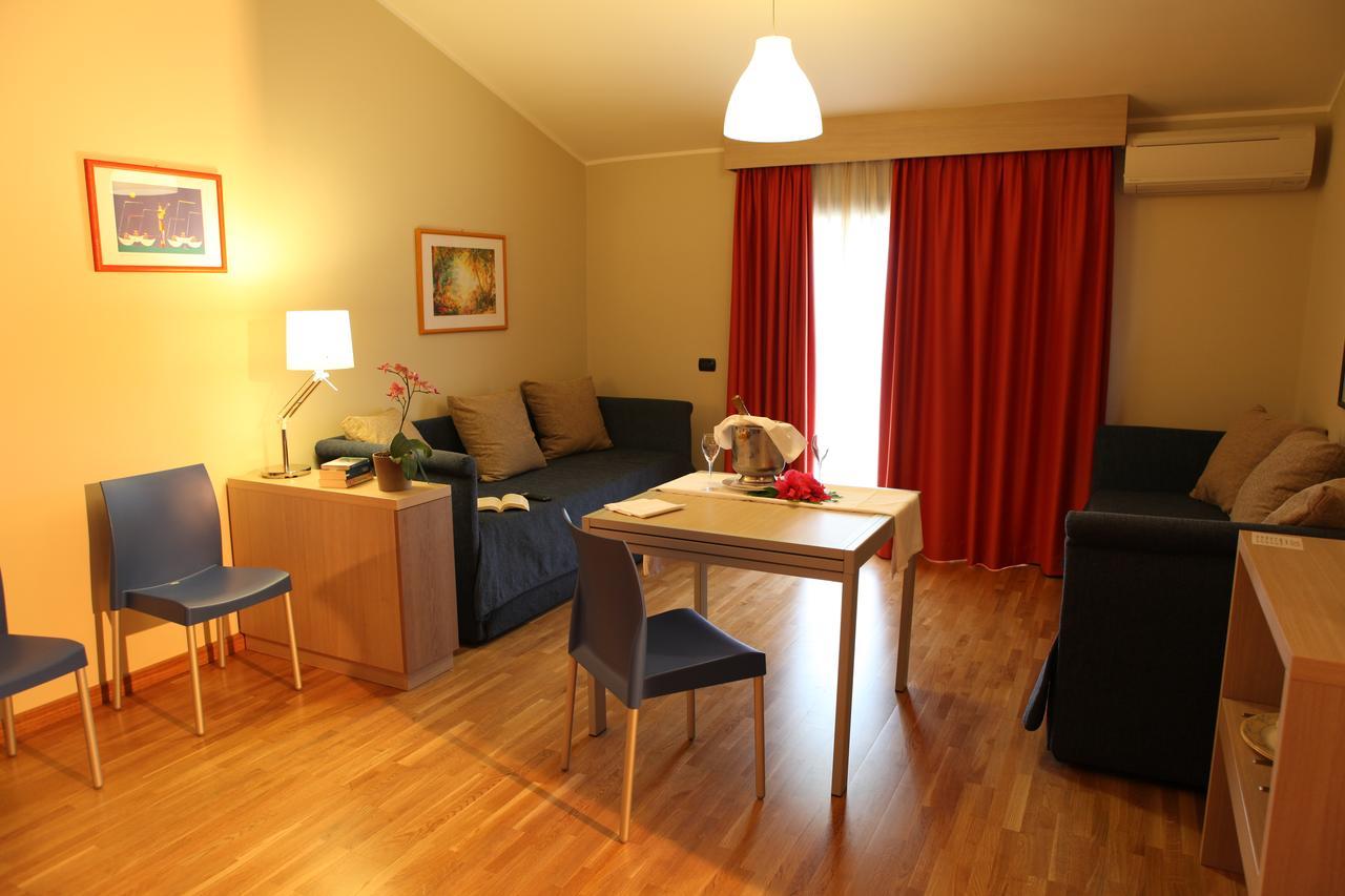 Heraclea Hotel Residence Policoro Exterior photo
