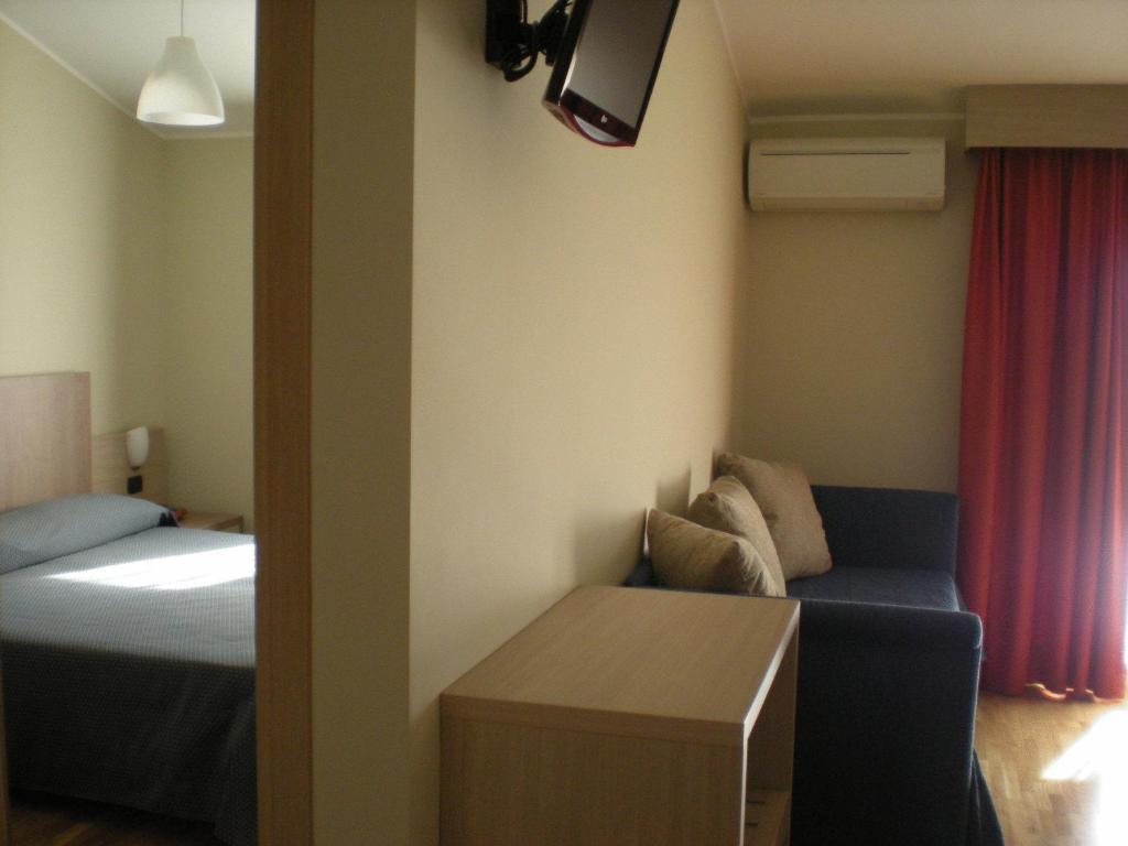 Heraclea Hotel Residence Policoro Room photo