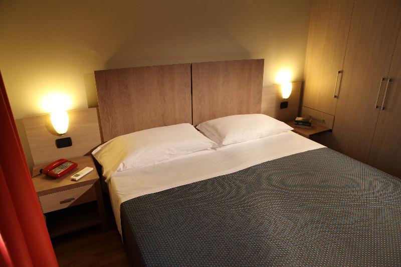 Heraclea Hotel Residence Policoro Exterior photo